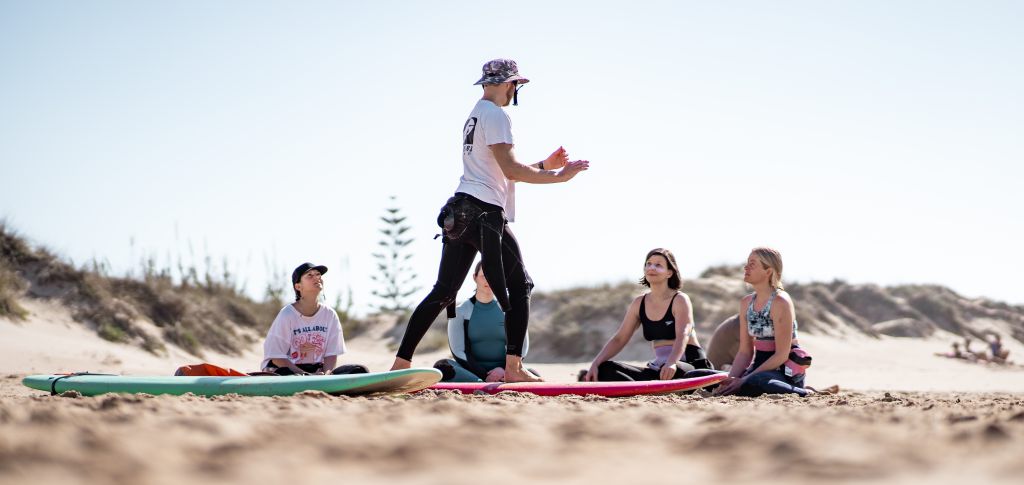 surf classes by Wibi surf